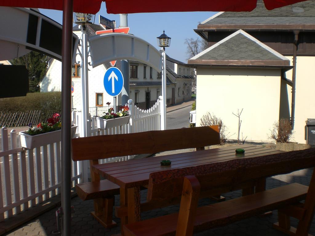 Pension Zur Wartburg Olbernhau Buitenkant foto